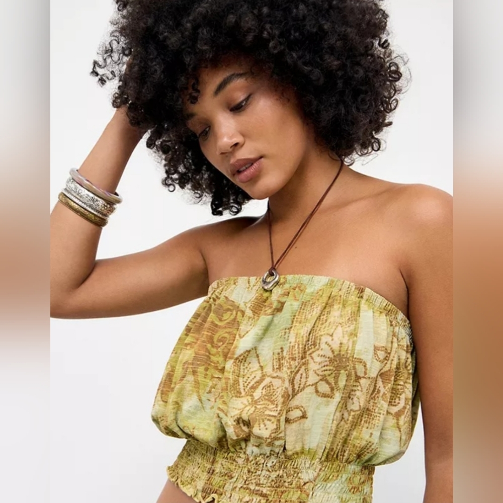 Urban Outfitters Floral Strapless Crop Top - Olive